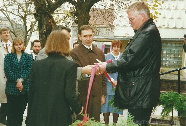 Pagājuši jau 15 gadi, kad 1999.gada 5.novembrī tika svinīgi atklāts Bauskas tūrisma informācijas centrs. Kā toreiz, tā arī tagad tas pilda galveno mēr 137592