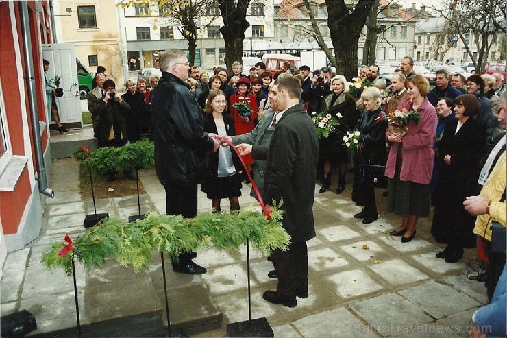 Pagājuši jau 15 gadi, kad 1999.gada 5.novembrī tika svinīgi atklāts Bauskas tūrisma informācijas centrs. Kā toreiz, tā arī tagad tas pilda galveno mēr 137593