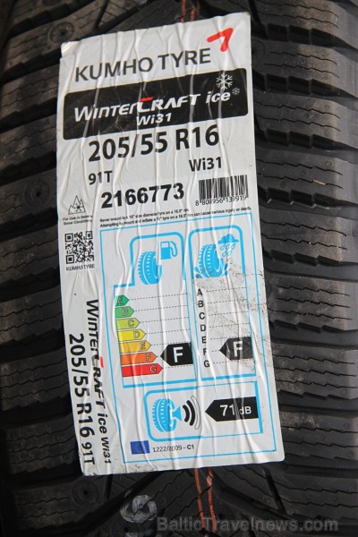 Drošai ceļošanai auto būs aprīkots ar KUMHO WinterCraft ice wi31 138376