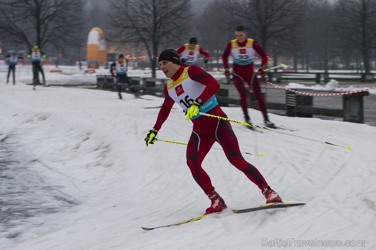 Rīgas ziemas sporta un aktīvās atpūtas parkā aizvadītas ikgadējās sacensības distanču slēpošanā 141394