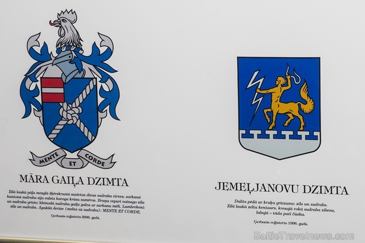 Saulkrastos apskatāma Latvijas heraldikas izstāde 141486