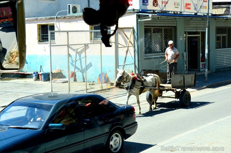 Albānijas ielās. Nākamajam braucienam var jau pieteikties - www.RemiroTravel.lv 141721