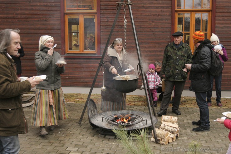 Koka ēku renovācijas centrā «KOKA RĪGA» sagaidīta meteņdiena 142903