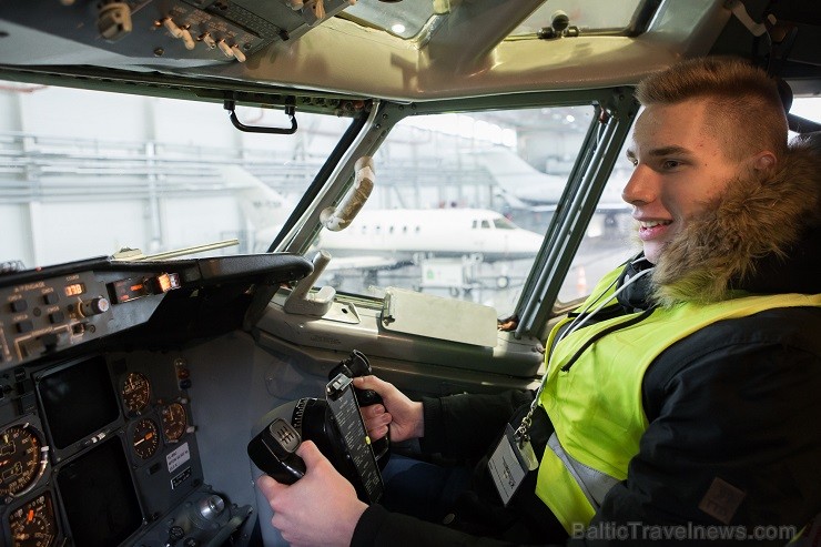 Ēnu dienā airBaltic ikdienas darbu iepazīst 50 skolēni 142975