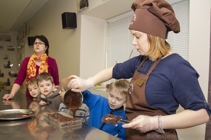 Pūres šokolādes muzejā iespējams iepazīties ar šokolādes tapšanas tradīcijām 142982