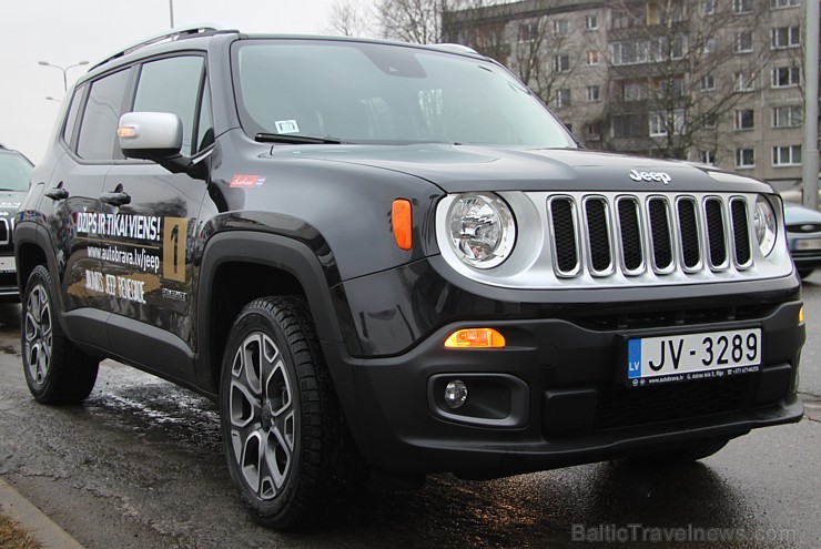 Travelnews.lv redakcija iepazīst jauno Jeep Renegade un citus Jeep automobiļus bezceļos 143013