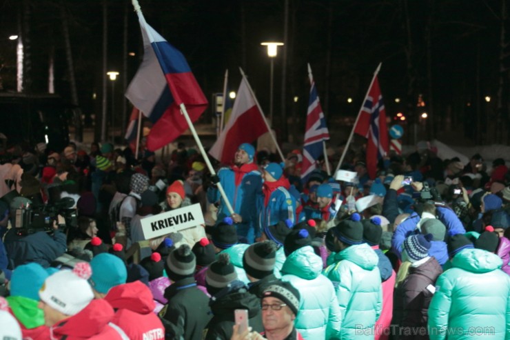 Siguldas bobsleja un kamaniņu trasē sestdien startēja 45. FIL pasaules čempionāts kamaniņu sportā. Foto: Juris Ķilkuts,  FotoAtelje.lv 143184