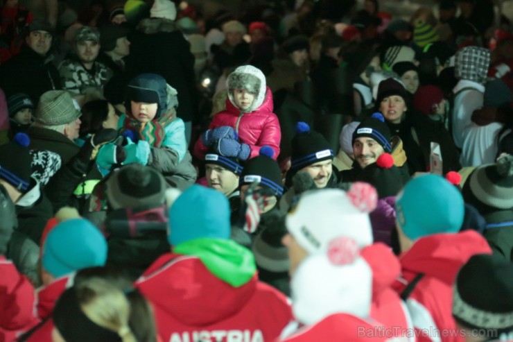 Siguldas bobsleja un kamaniņu trasē sestdien startēja 45. FIL pasaules čempionāts kamaniņu sportā. Foto: Juris Ķilkuts,  FotoAtelje.lv 143198