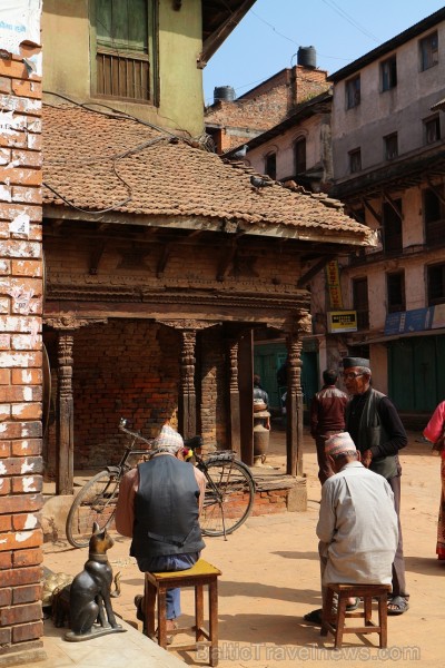 Pilsēta pilsētā. Senā Bhaktapur pilsēta nu jau ieskauta Nepālas galvaspilsētas Kathmandu ietvaros. Bhaktapur, Nepāla 143959