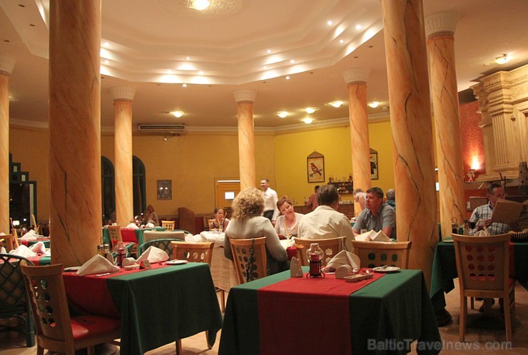 Travelnews.lv redakcija iepazīst Hurgadas viesnīcas «Sentido Mamlouk Palace» ēdienus 144918