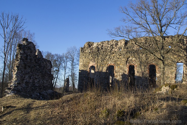 Raunas pilsdrupas ir vienas no labāk saglabājušajām pilsdrupām valstī 144978