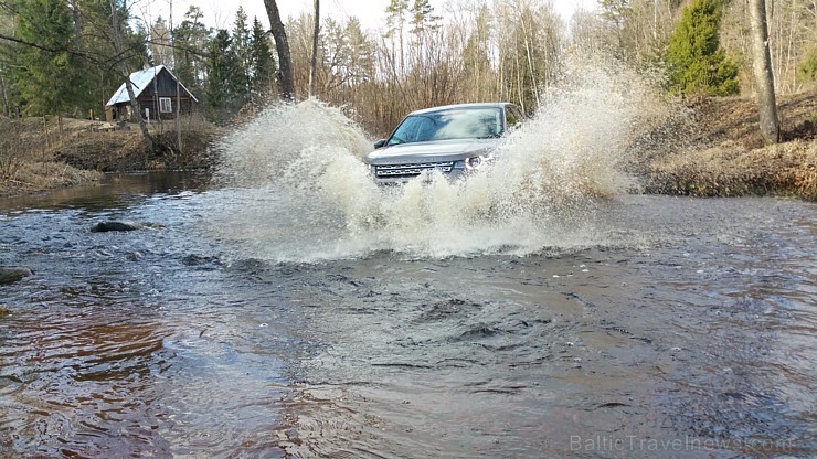 Travelnews.lv redakcija apceļo Sēliju ar jauno Land Rover Discovery Sport SD4 5+2 HSE 145543