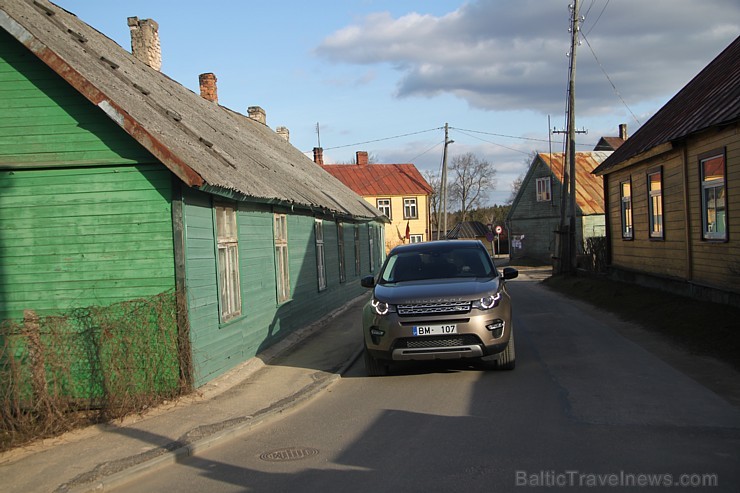 Travelnews.lv redakcija apceļo Sēliju ar jauno Land Rover Discovery Sport SD4 5+2 HSE 145550