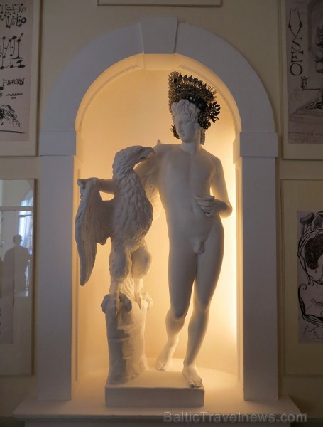 Salvadora Dali teātris-muzejs Spānijas pilsētā Figeresā pārsteidz un šokē 146817