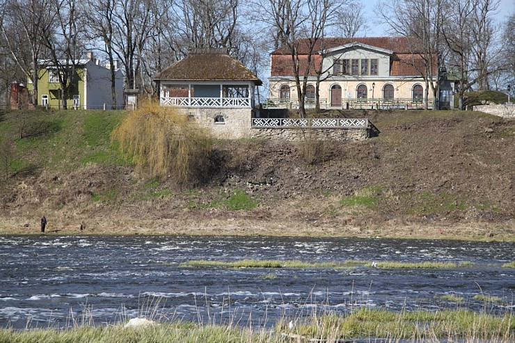 Travelnews.lv redakcija iepazīst Kuldīgas jauno restorānu «Bangerts» 147528