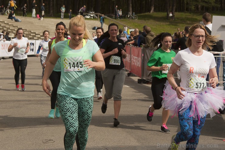 Tradicionālais Sieviešu skrējiens pulcē sievietes no visas Latvijas 147845