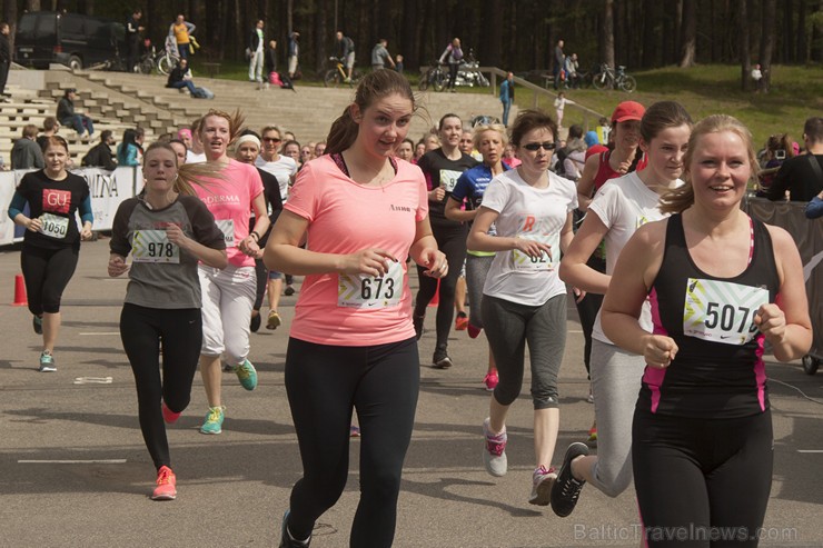 Tradicionālais Sieviešu skrējiens pulcē sievietes no visas Latvijas 147847