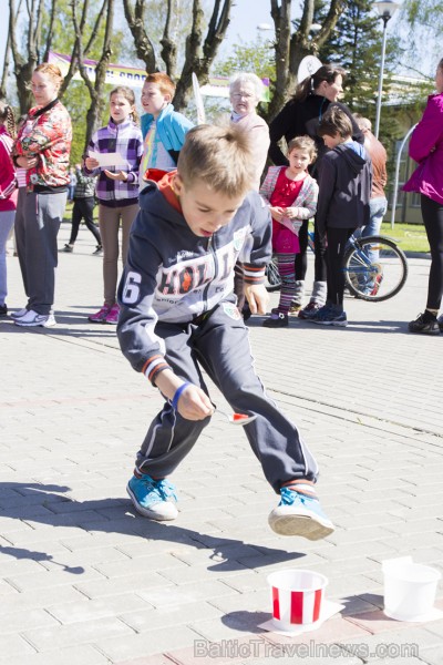 Ģimeņu sporta diena Limbažos iedvesmo ģimenes sportot 148414