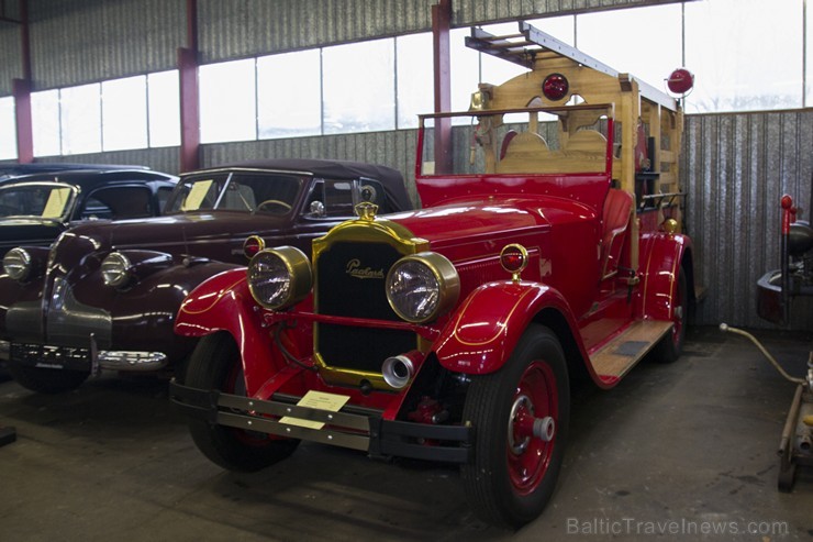 PACKARD, 1927 gada modelis, apskatāms Uzvaras automašīnu muzejā 149119