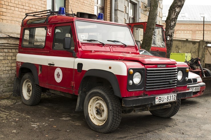 LAND ROVER DEFENDER 149140