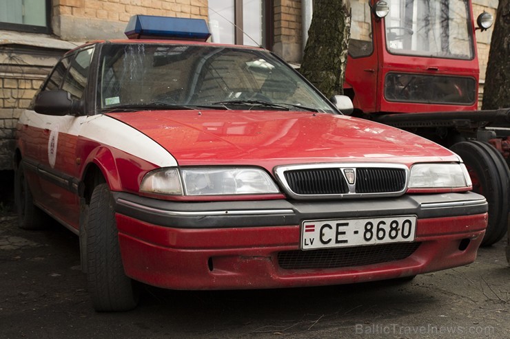 ROVER 216 149151