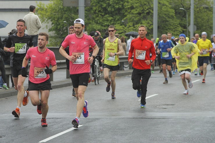 «Lattelecom Rīgas maratons 2015» vieno 25 931 dalībnieku no 69 valstīm 149348