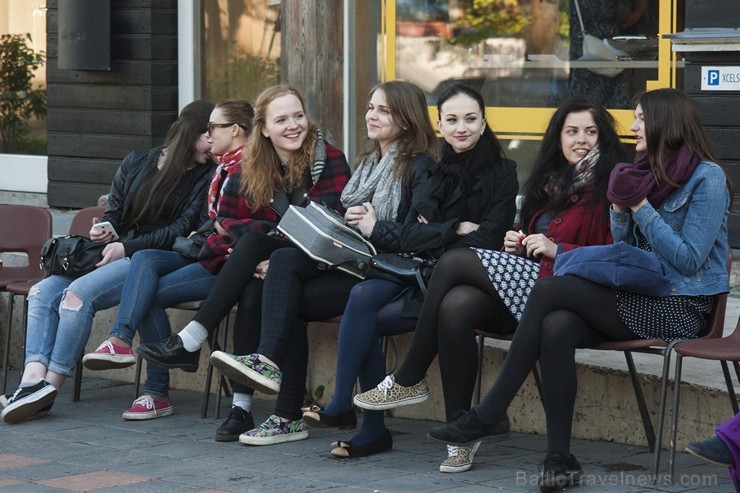 Kalnciema kvartālā atklāj piekto brīvdabas koncertsezonu 150001