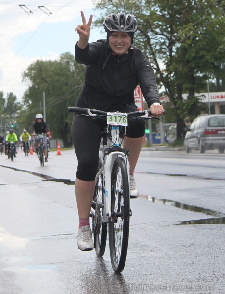 Galvaspilsētā tūkstošiem velosipēdistu dodas «Elkor Rīgas velomaratons 2015» distancē 150430