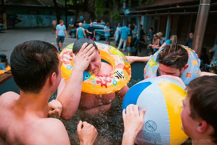 Ar vērienīgu ballīti atklāj ekstrēmā sporta un atpūtas parka Baldones Waterjump vasaras sezonu 151674