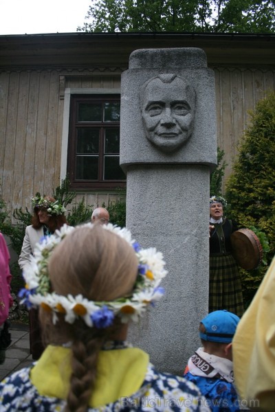 Travelnews.lv redakcija piedalās Saulgriežu uguņu iedegšanā Torņakalnā 151929