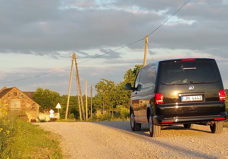 Travelnews.lv ar autonomas «Sixt»  mikroautobusu VW T5 Caravelle apceļo Latgali 152357