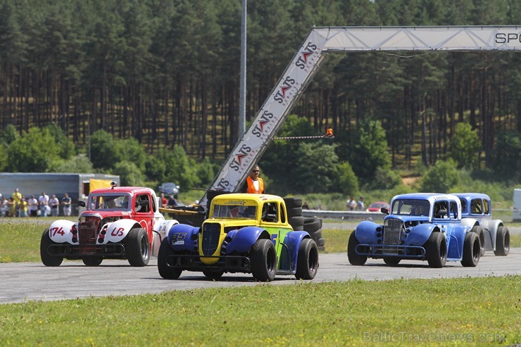 «Legend» sporta automašīnu sacensības pierūcina sporta kompleksu «333» 153134