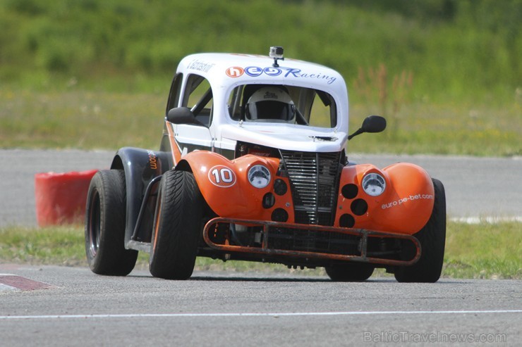 «Legend» sporta automašīnu sacensības pierūcina sporta kompleksu «333» 153142