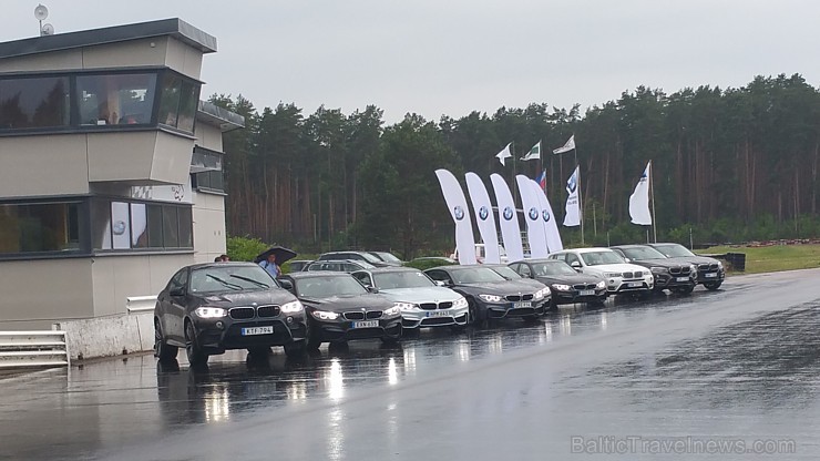 Inchcape BM Auto 6.07.2015 prezentē lietainā Biķernieku trasē  «M Sport» komplektācijas automobiļus - BMW M3, BMW M4 un BMW X6 M 153169