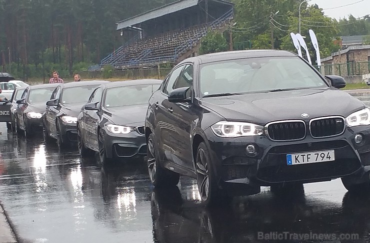 Inchcape BM Auto 6.07.2015 prezentē lietainā Biķernieku trasē  «M Sport» komplektācijas automobiļus - BMW M3, BMW M4 un BMW X6 M 153171