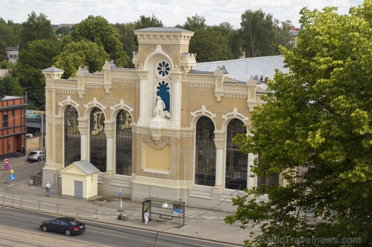 «Sunny Melody» - Brīvības gatvē 199c, viesnīcas Days Hotel Riga VEF 6.stāvā 156146