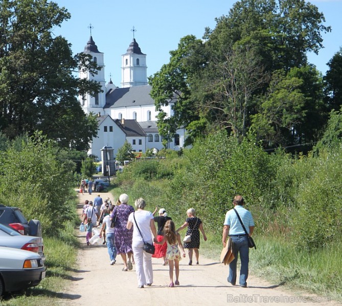 Aglona svin Vissvētākās Jaunavas Marijas debesīs uzņemšanas svētkus 158329