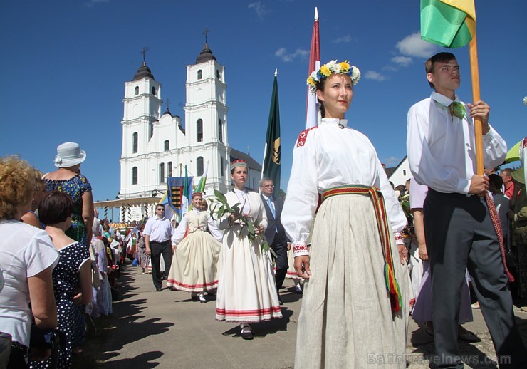 Aglona svin Vissvētākās Jaunavas Marijas debesīs uzņemšanas svētkus 158348