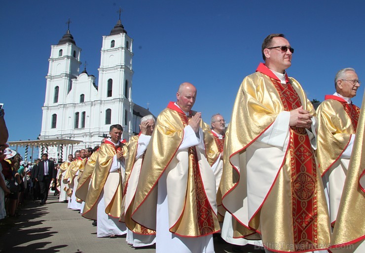 Aglona svin Vissvētākās Jaunavas Marijas debesīs uzņemšanas svētkus 158358