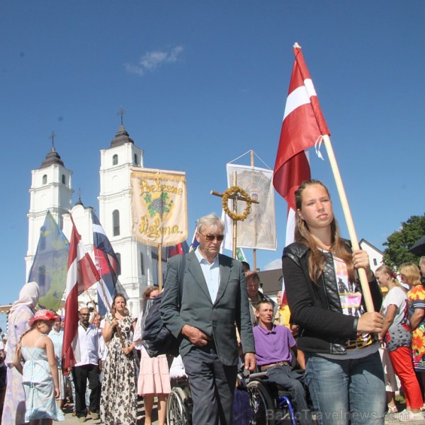 Aglona svin Vissvētākās Jaunavas Marijas debesīs uzņemšanas svētkus 158364