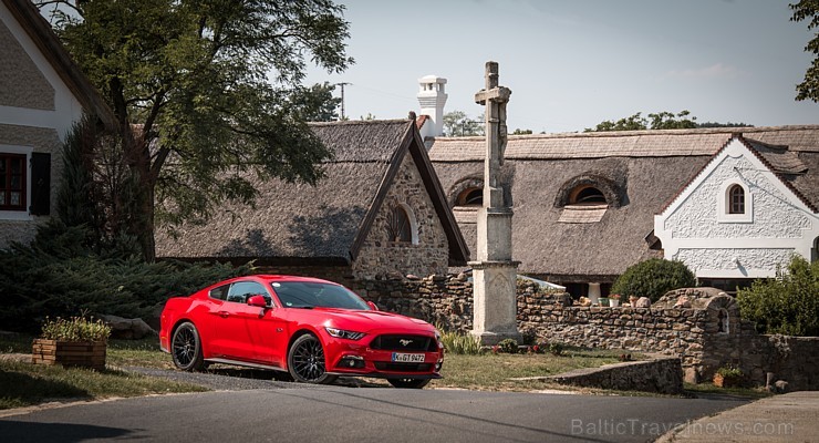 Travelnews.lv redakcija divas dienas ceļo ar jauno un leģendāro Ford Mustang Ungārijā 159019