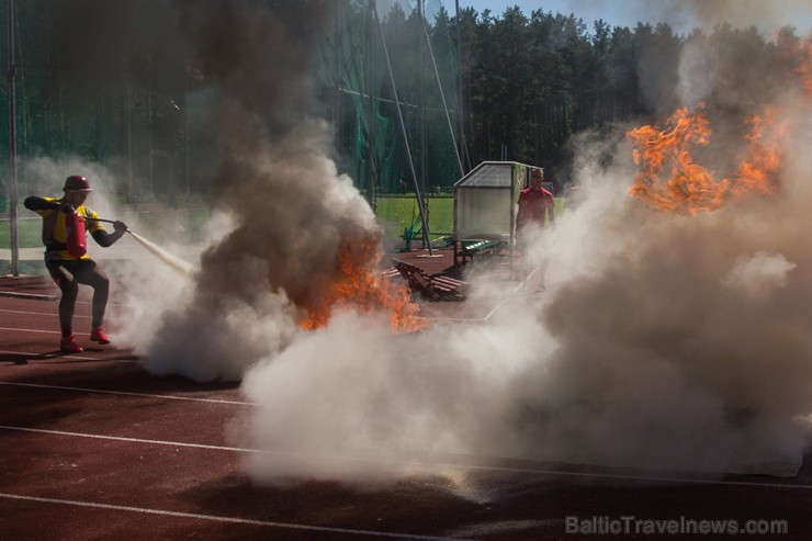 Baltijas valstu čempionāts ugunsdzēsības sportā pulcē ātrākos ugunsdzēsības sportistus 159202
