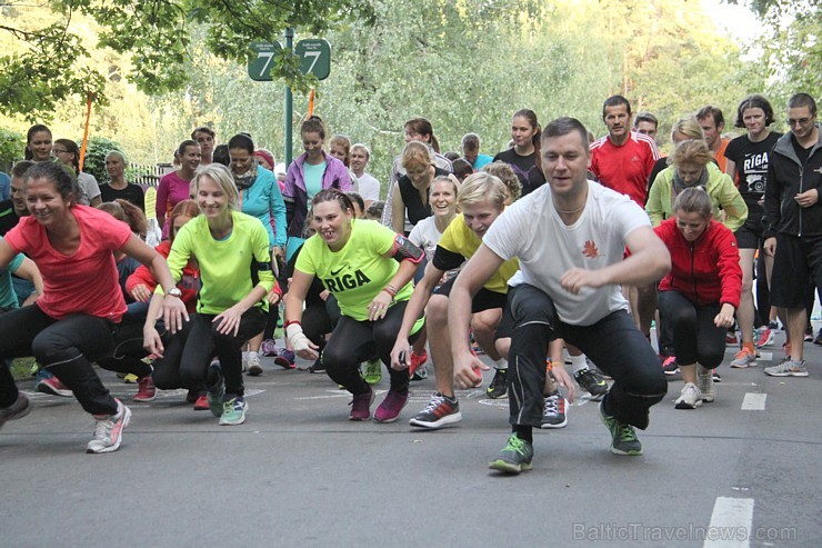 «Nike Riga Run»  treniņi pulcē Mežaparkā simtiem sportisku ļaužu, jo 13.09.2015 (svētdien) entuziasti un profesionāļi sacentīsies lielākajā rudens sta 159854