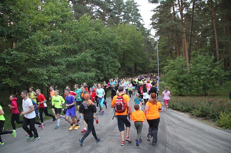 «Nike Riga Run»  treniņi pulcē Mežaparkā simtiem sportisku ļaužu, jo 13.09.2015 (svētdien) entuziasti un profesionāļi sacentīsies lielākajā rudens sta 159861