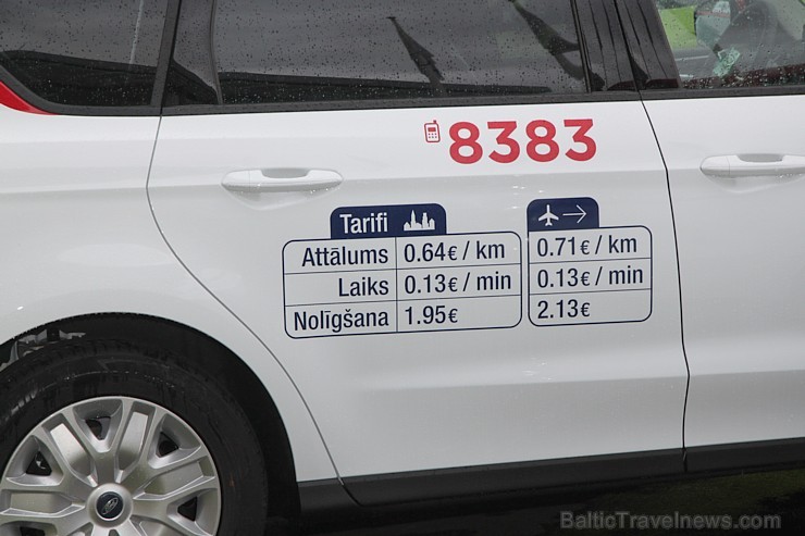 AS Rīgas Taksometru parks papildina (8.09.2015) autoparku ar 20 jauniem Ford S-Max  modeļiem 160261