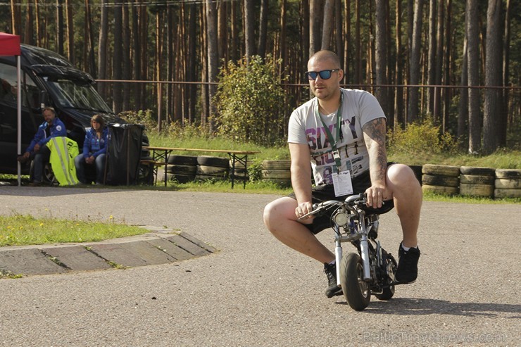 Ziemeļeiropas drifta čempionāta noslēgumā vairāk nekā 40 PRO drifteri piekūpina Biķernieku trasi 161137