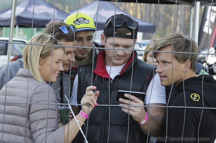 Ziemeļeiropas drifta čempionāta noslēgumā vairāk nekā 40 PRO drifteri piekūpina Biķernieku trasi 161207