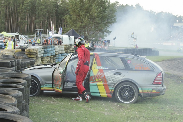 Ziemeļeiropas drifta čempionāta noslēgumā vairāk nekā 40 PRO drifteri piekūpina Biķernieku trasi 161219