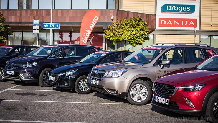 «Latvijas Gada auto 2016» rudens mediju testa brauciens dodas uz Roju 161614