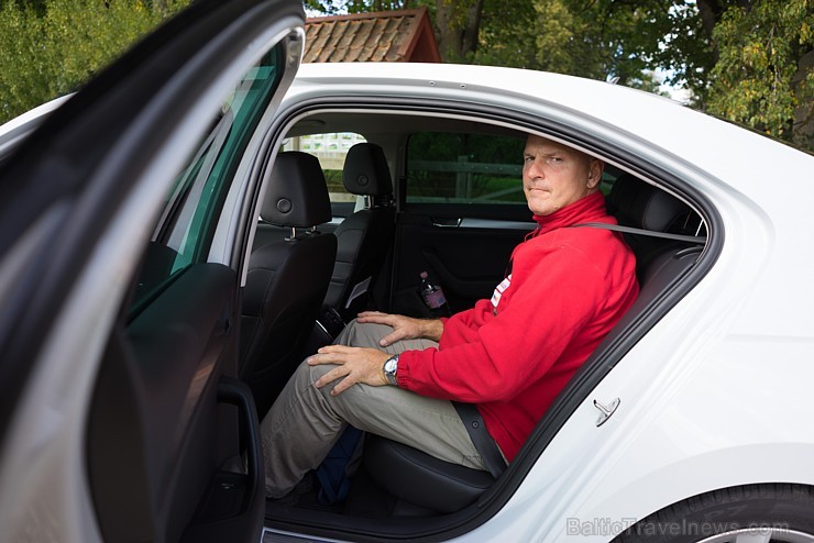 «Latvijas Gada auto 2016» rudens mediju testa brauciens dodas uz Roju 161619